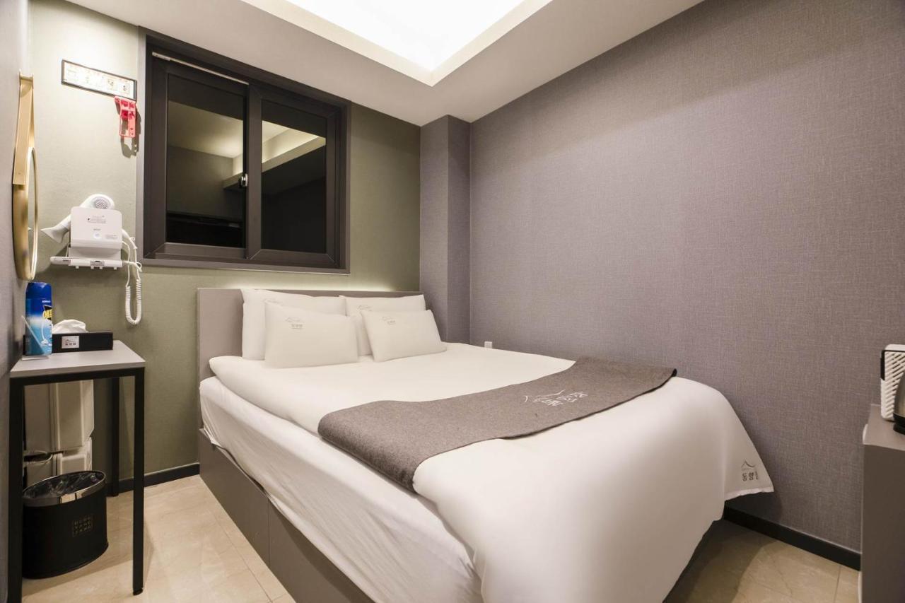 Hotel Dongyangjang Dongdaemun-Jongno Σεούλ Εξωτερικό φωτογραφία