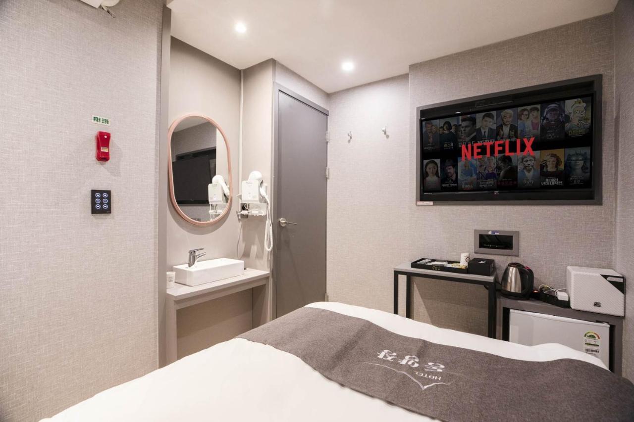 Hotel Dongyangjang Dongdaemun-Jongno Σεούλ Εξωτερικό φωτογραφία